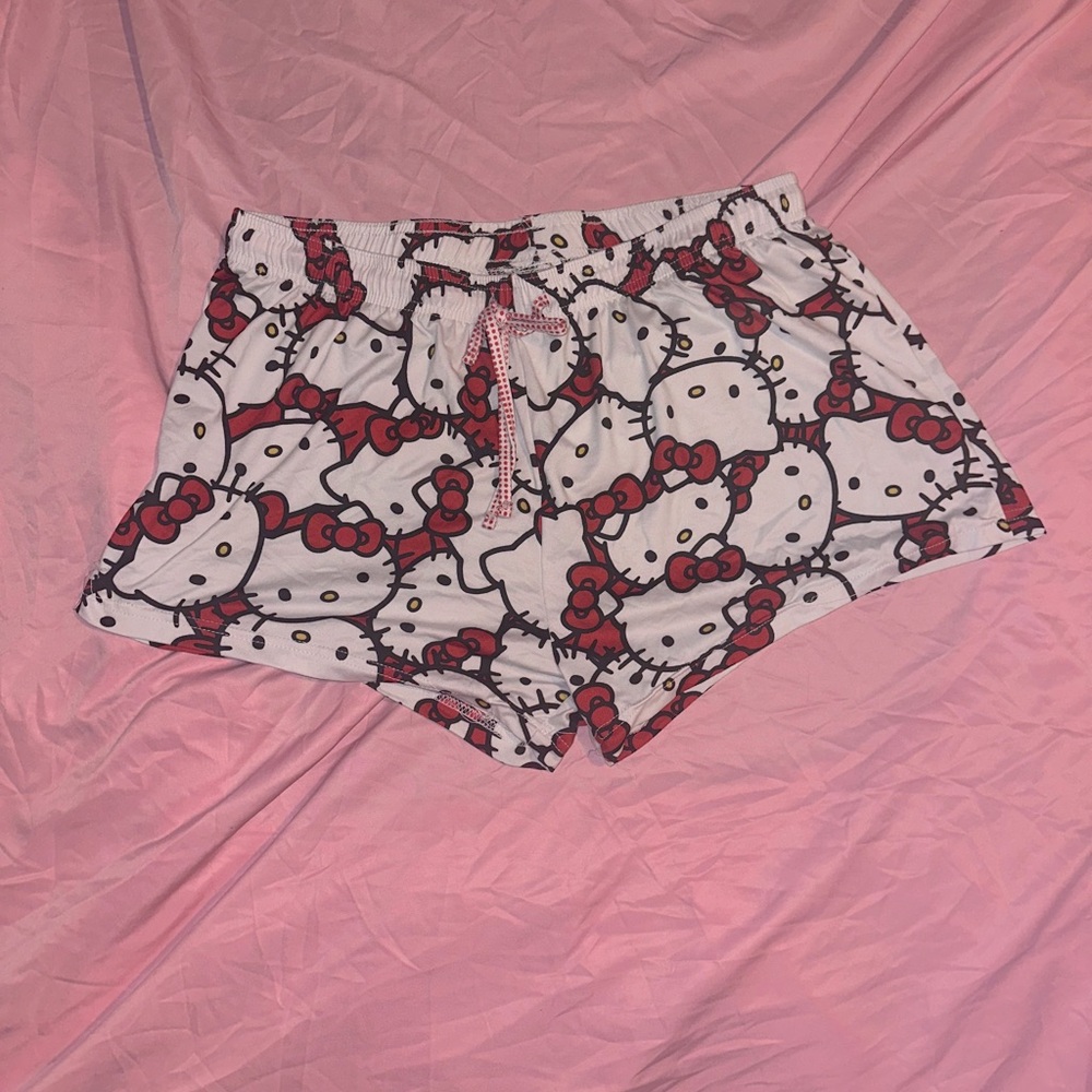 Hello Kitty Women's White and Red Shorts